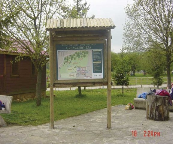 Cartel informativo madera cepillada