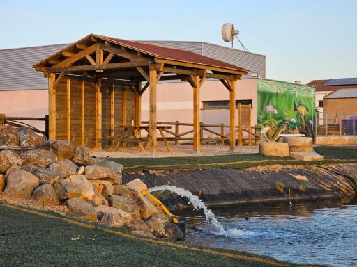 Una cubierta a dos aguas: refugio y comodidad