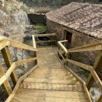 Pasarela de madera en Tamurejo, Badajoz: Un proyecto de integración natural y accesibilidad