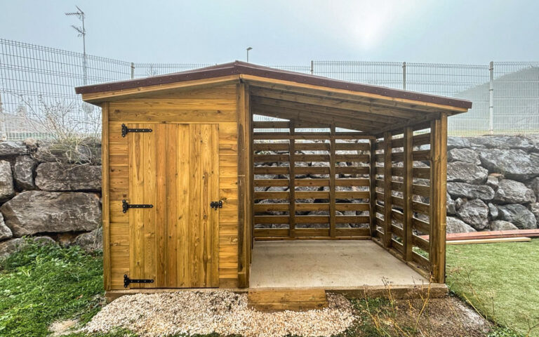 Leñero de madera tratada para leña de Impregna para exterior